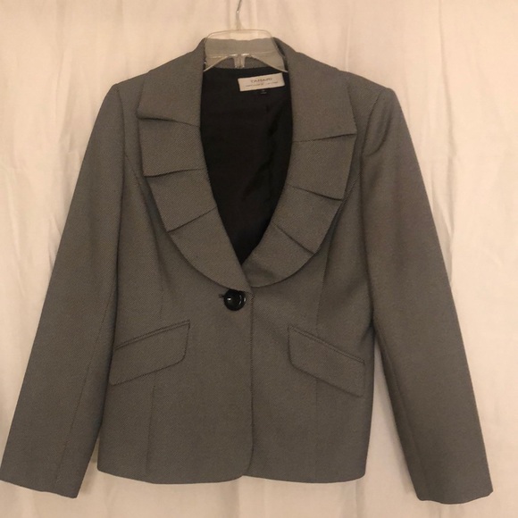 Jacket - Picture 1 of 4